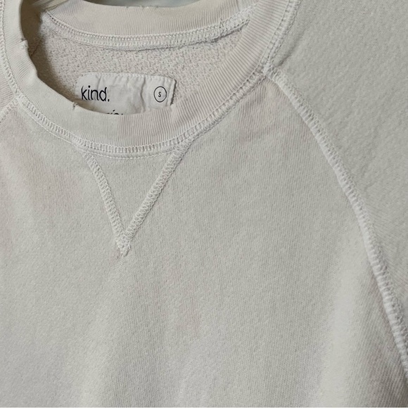 Unsubscribed Crew Neck Long Sleeve Be Kind Lightweight Distressed Sweatshirt S - Picture 11 of 16